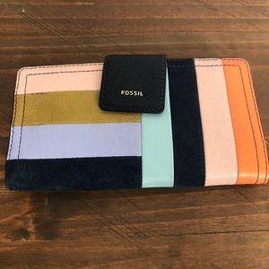 Multicolored Fossil leather wallet